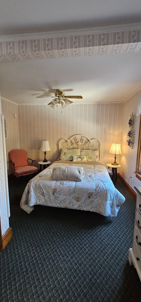 Old Orchard Beach Inn 50/79