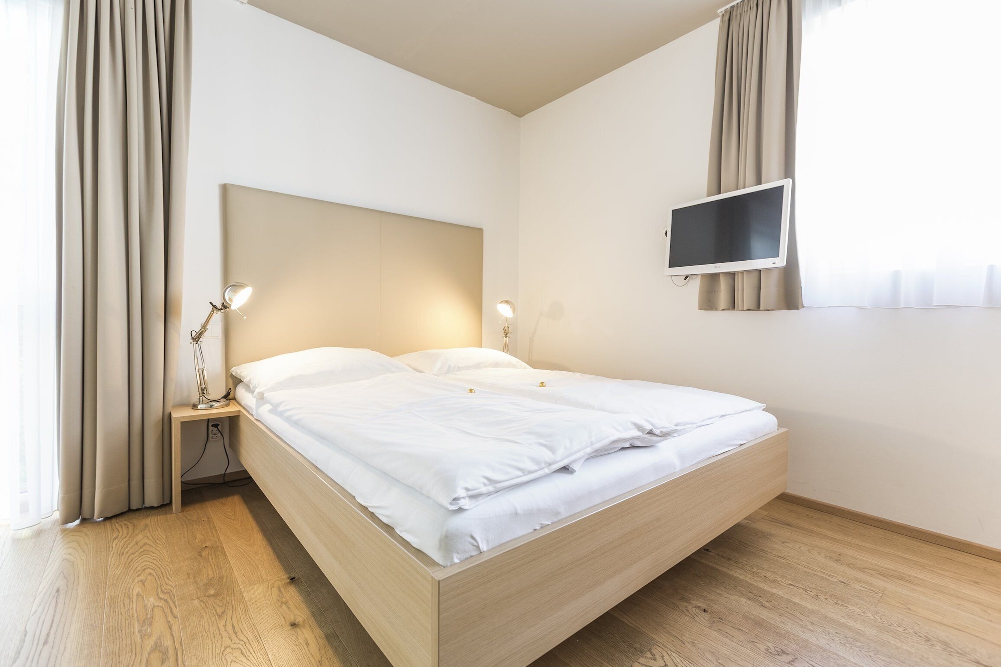 COMFORT, APARTMENT