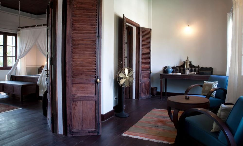Satri House 56/74
