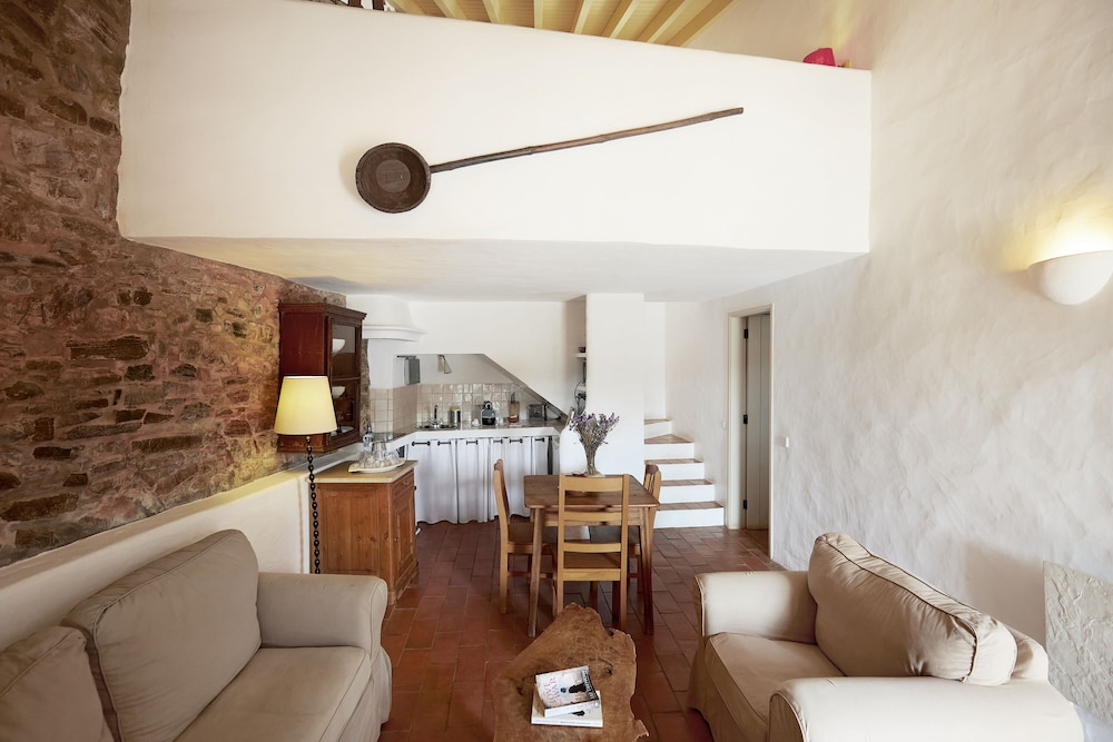 Aldeia da Pedralva by WOT Signature 35/57