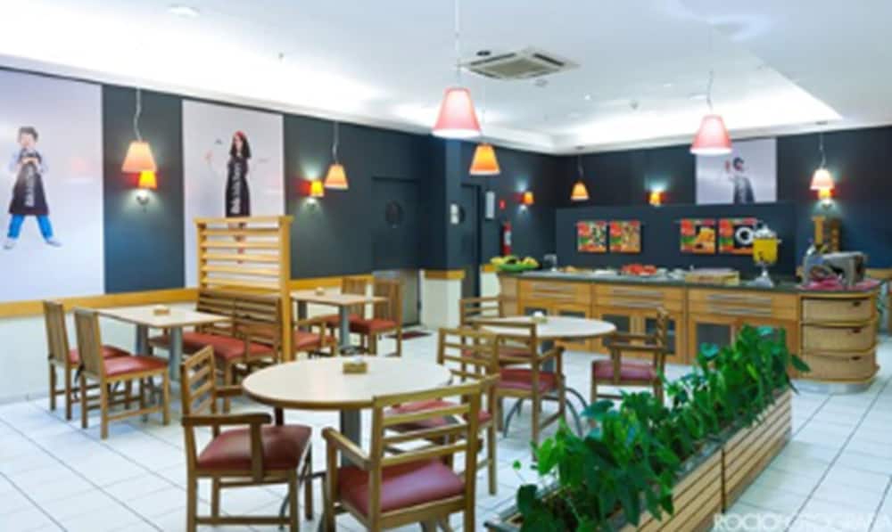 Ibis Uberlandia 40/56