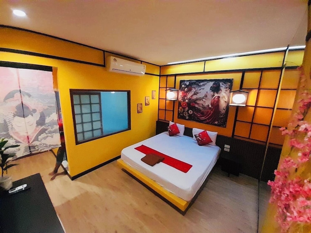 Honey Inn Hotel 7/50