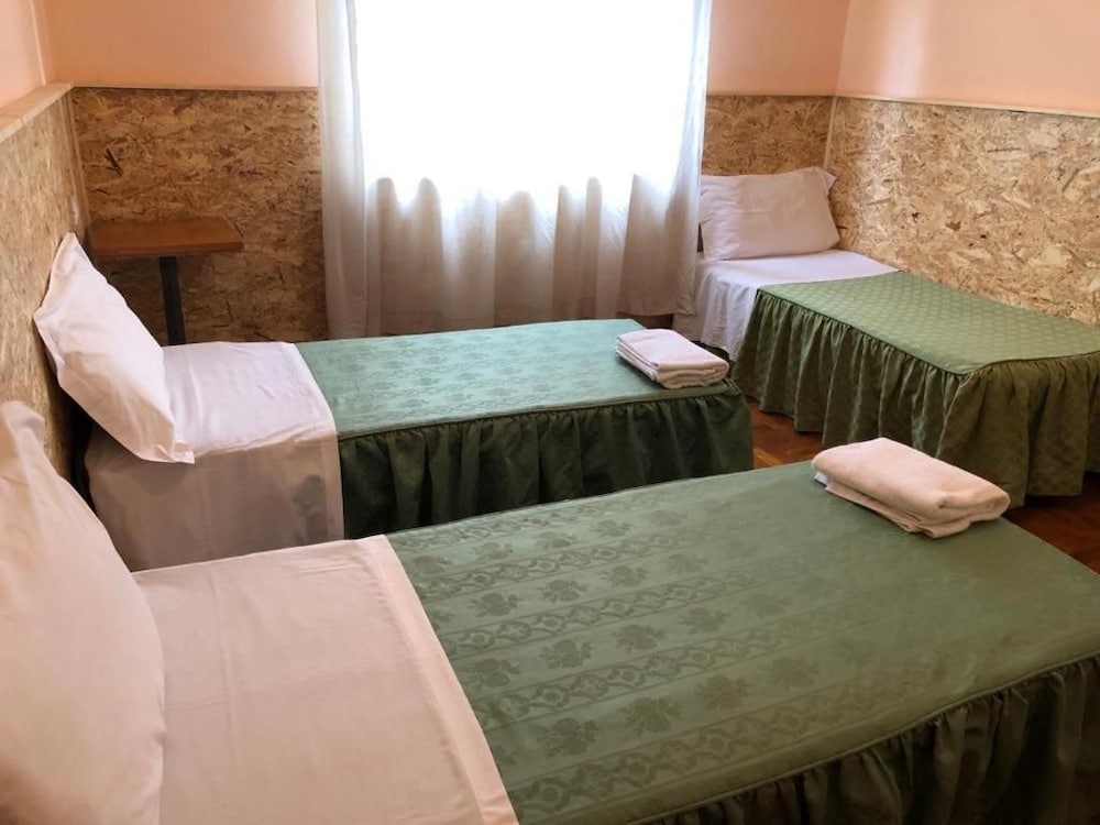 Venice Treviso Airport Bed 22/29