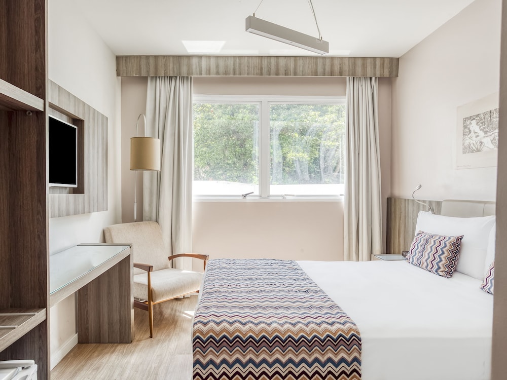 Pampulha Design Hotel 9/61