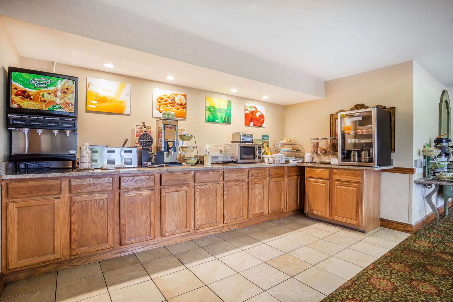 Quality Inn Tahlequah South 6/23