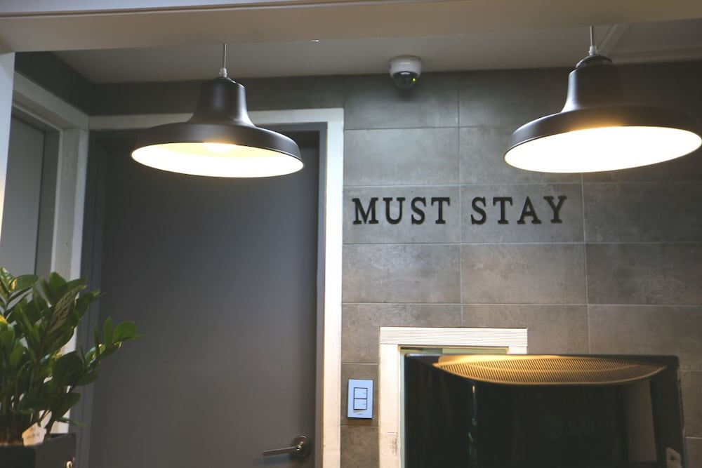 Must Stay (ex. Seoul Backpackers) 33/47