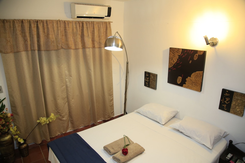 COSTANERA HOSTEL ASUNCION 13/53