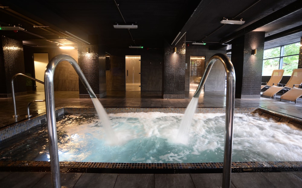 Waterside Hotel And Leisure Club 33/59