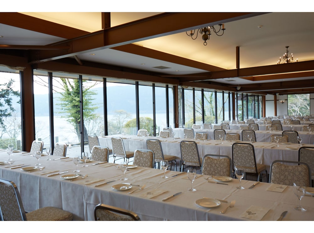 Hotel de Yama, Hakone Lakeside 52/66