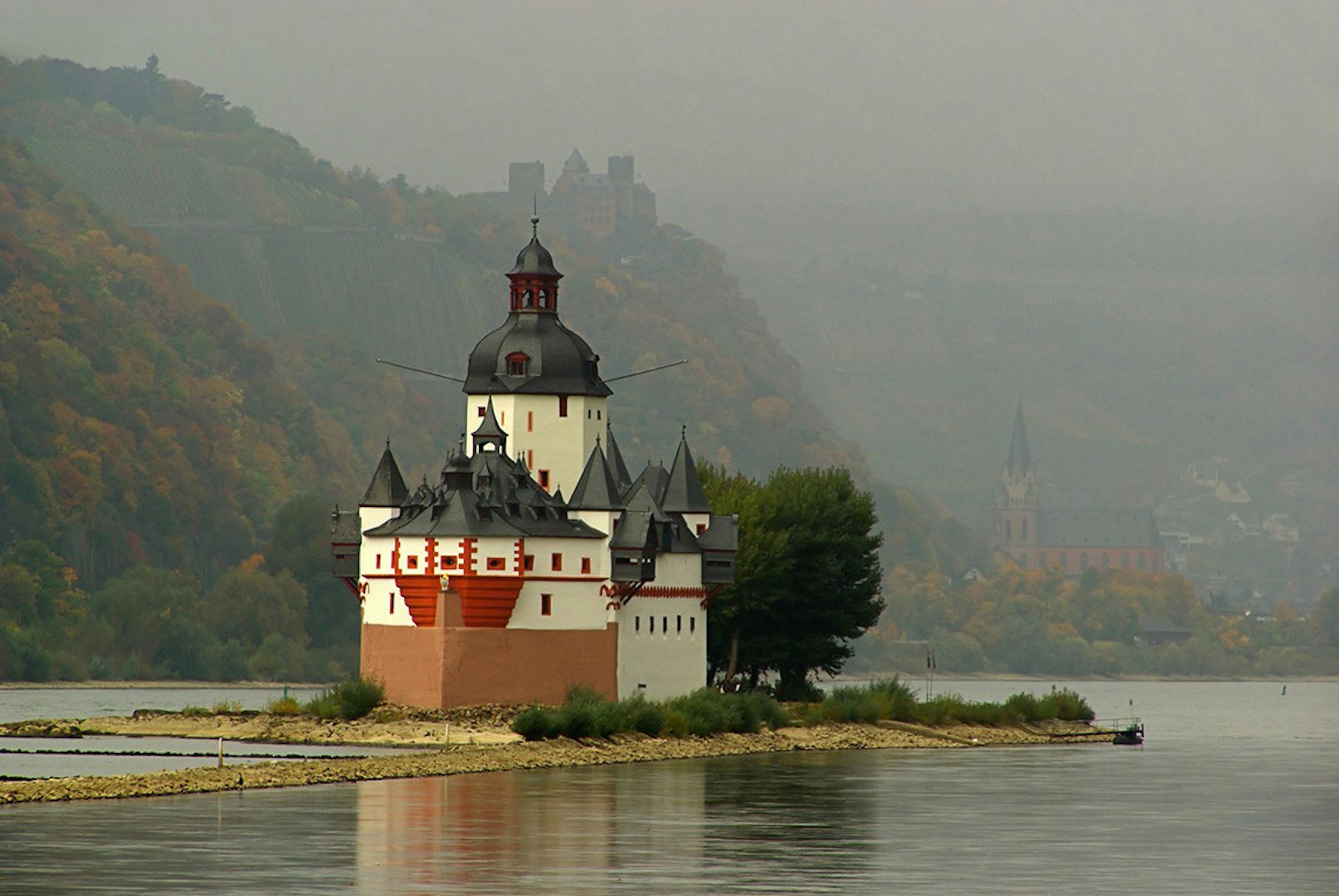 Burg Schwarzenstein 10/12