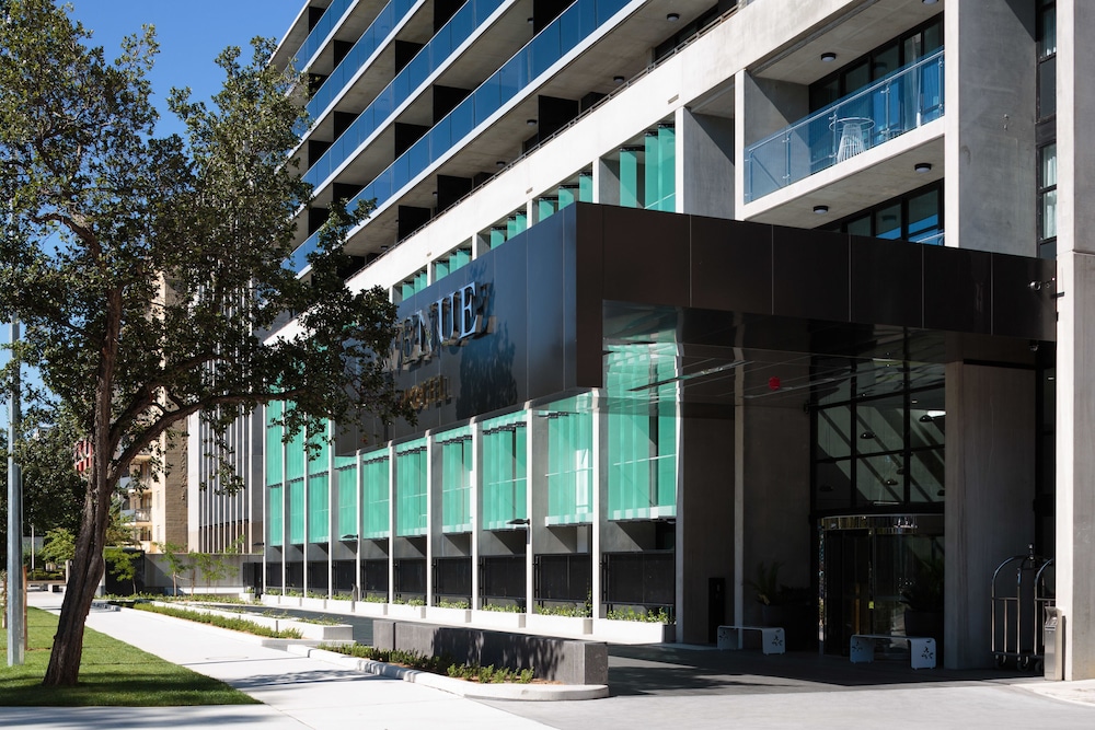 AVENUE HOTEL CANBERRA 4/59
