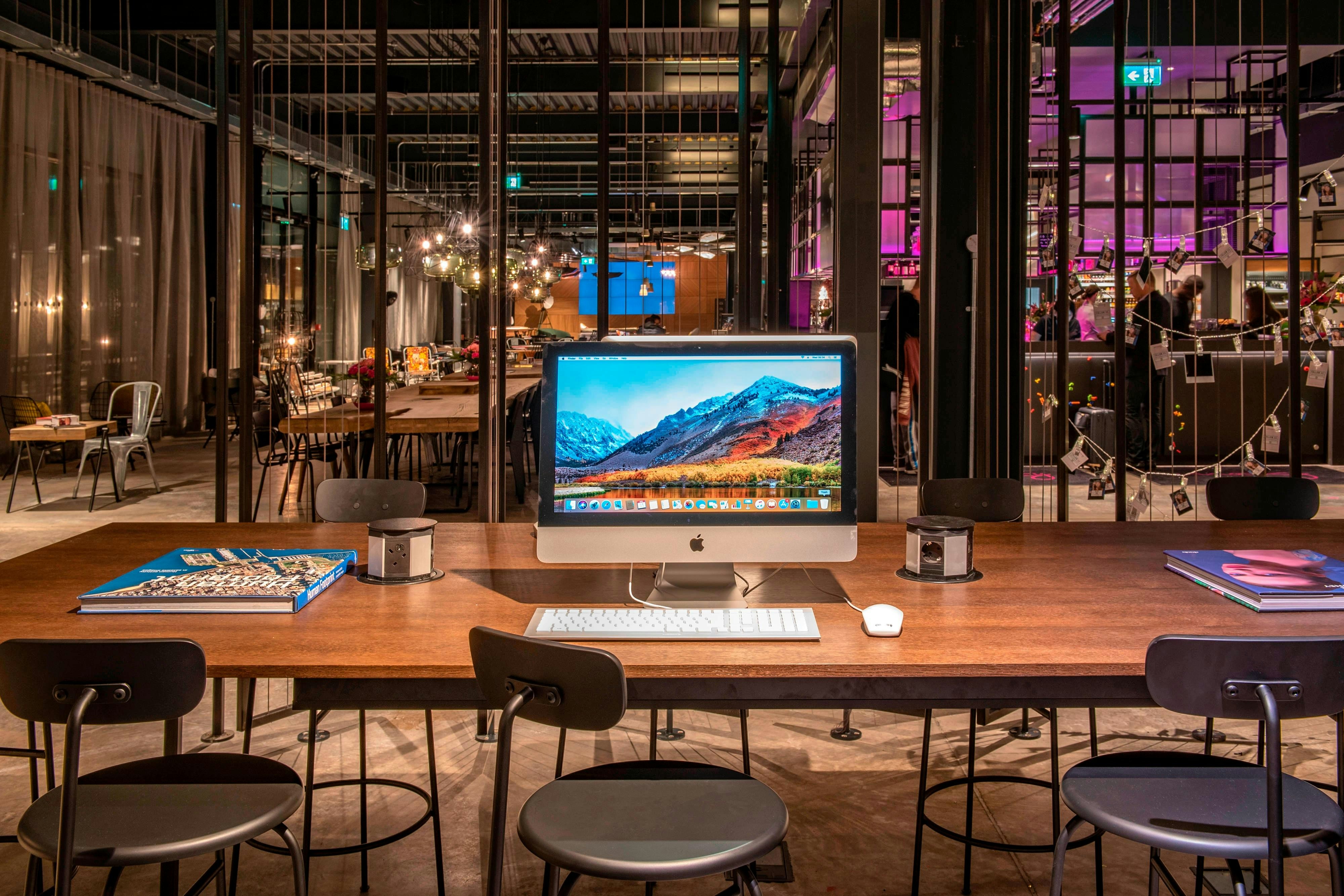 MOXY LONDON HEATHROW AIRPORT 36/39