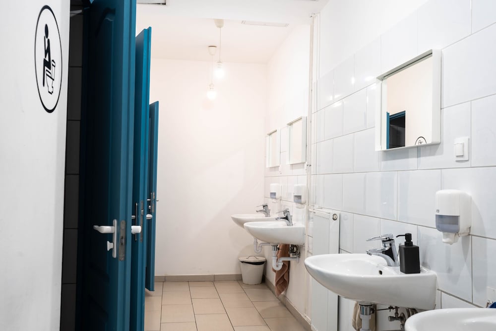 Absolut City Hostel Budapest 48/50