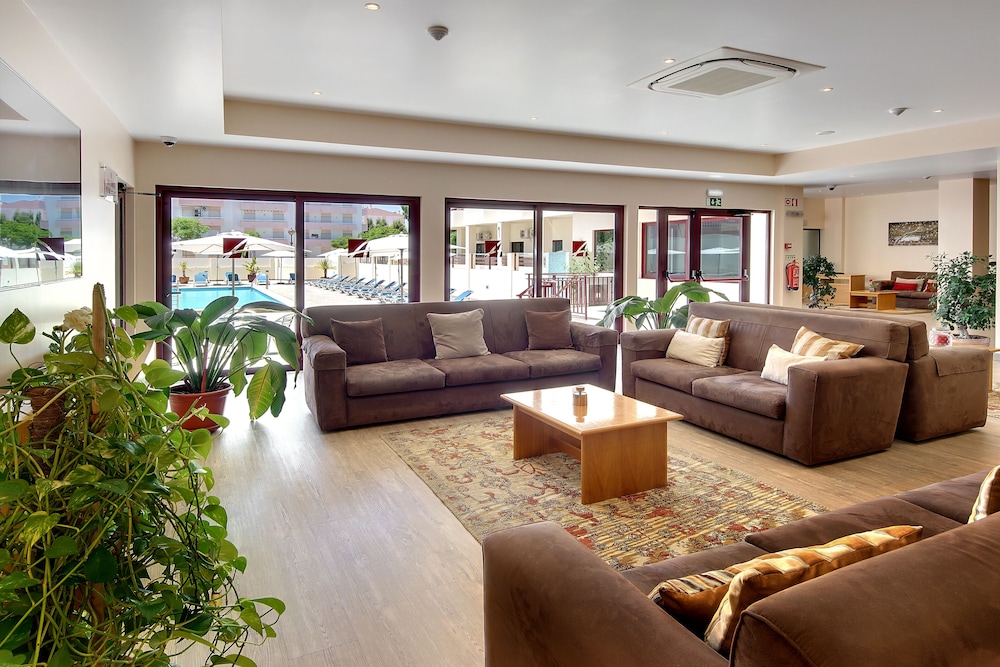 Alba Hotel 40/50