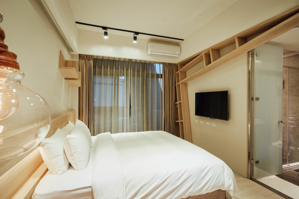 Onsense Villa 30/61