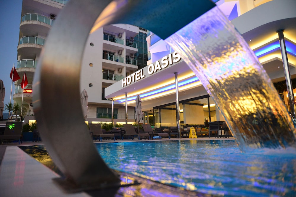 Oasis Hotel 6/30