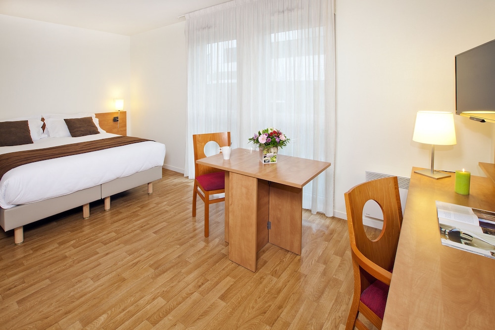 Sejours Affaires Rennes Longs Champs 20/40