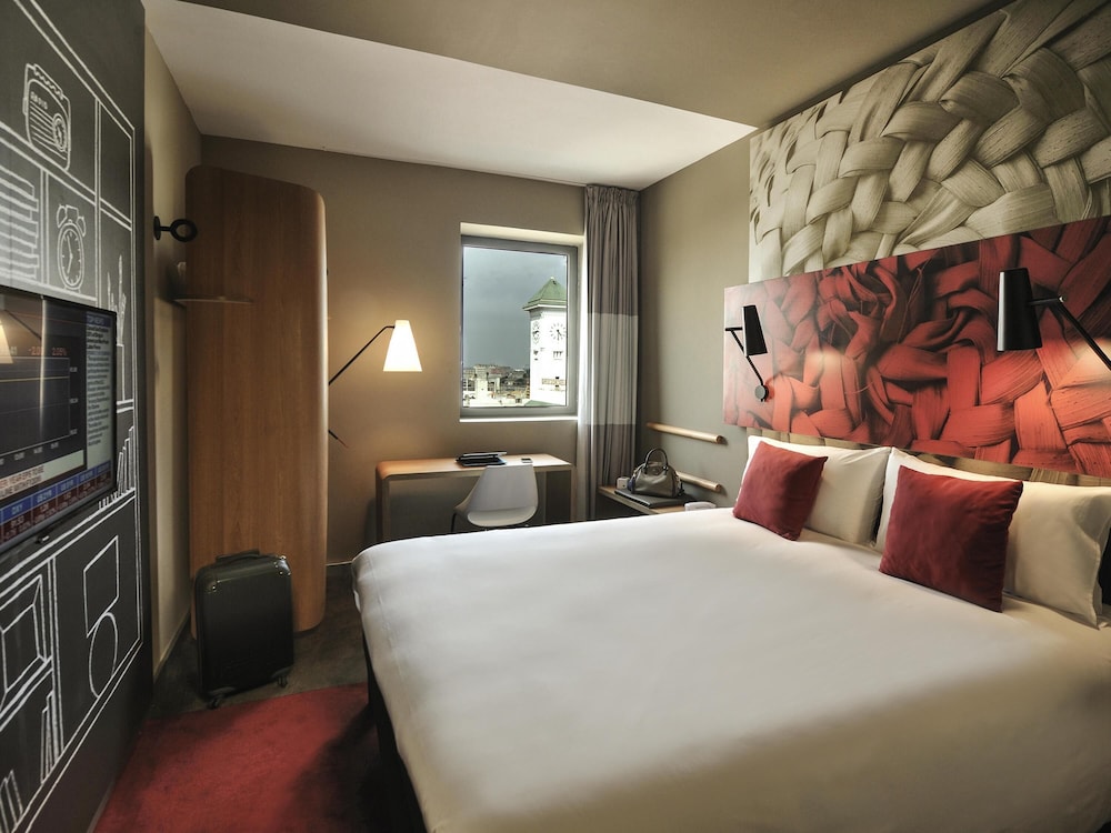 ibis Casa Voyageurs 21/78