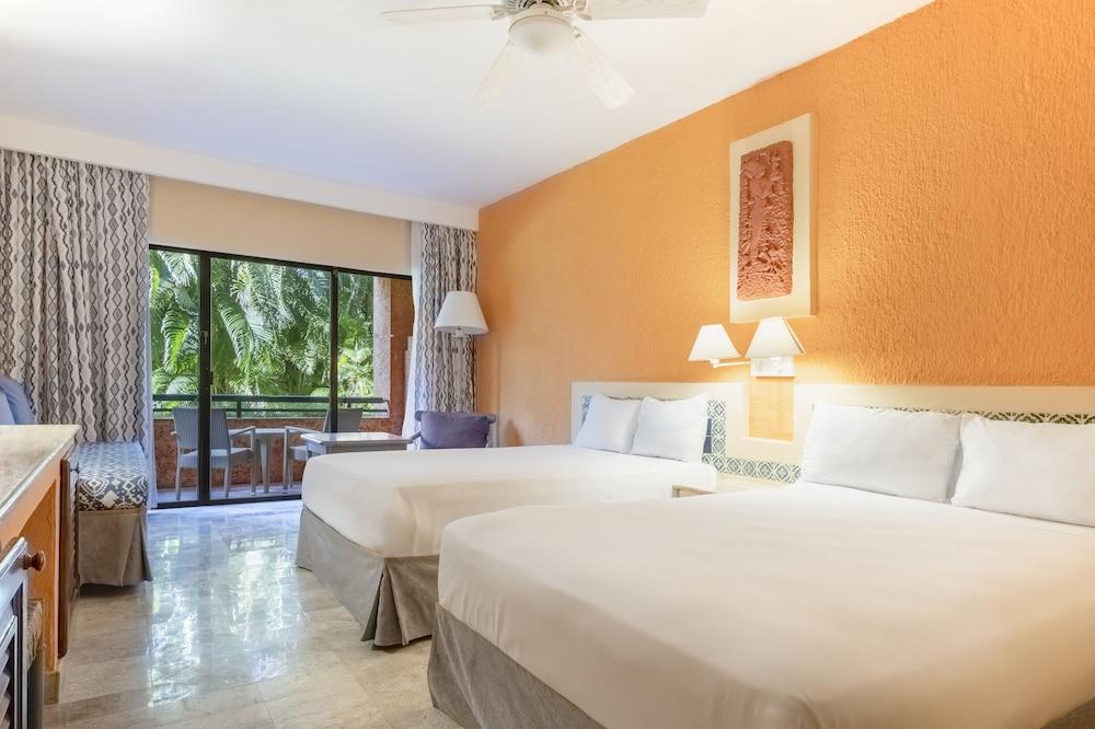 Iberostar Waves Tucan 11/47
