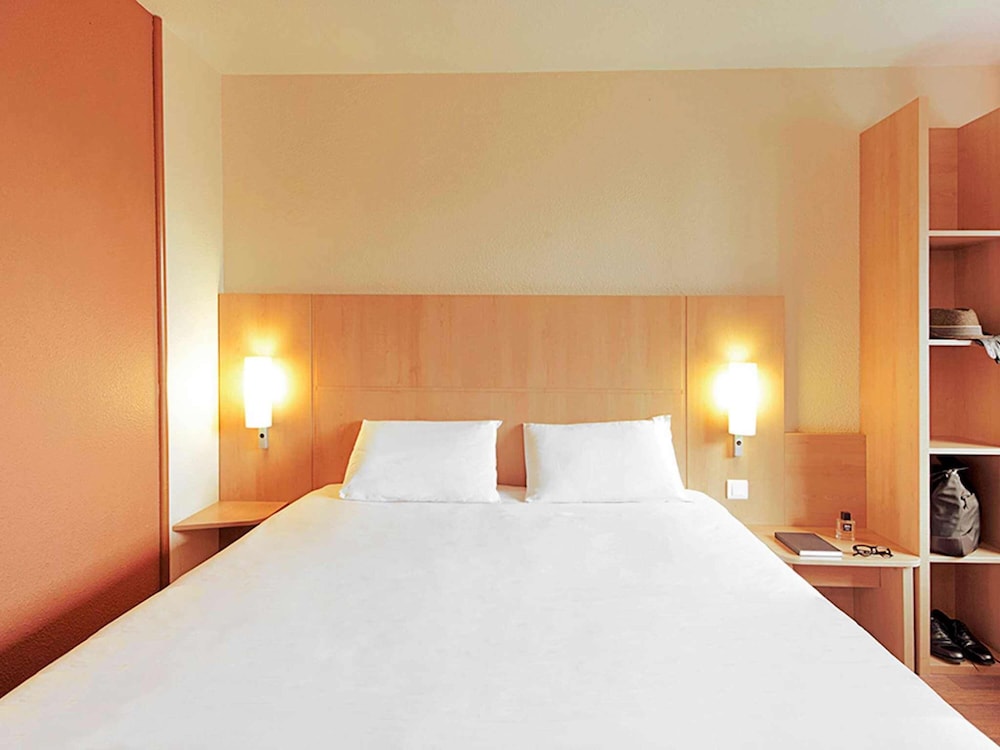 Ibis Centre Notre Dame 32/68