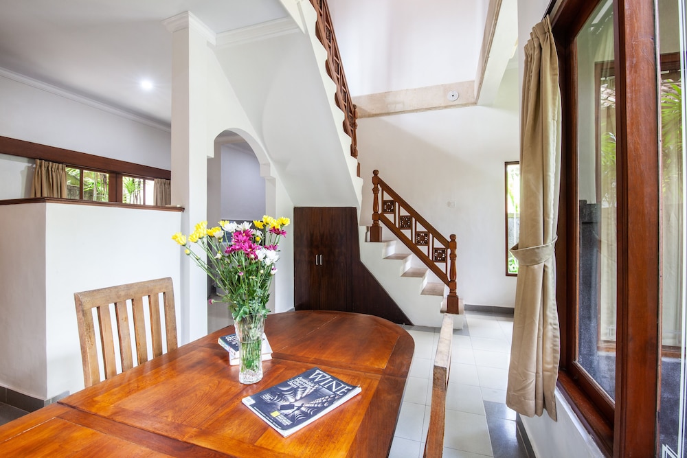 Outpost Ubud Coliving Suites (ex. Kertiyasa Bungalow) 3/45