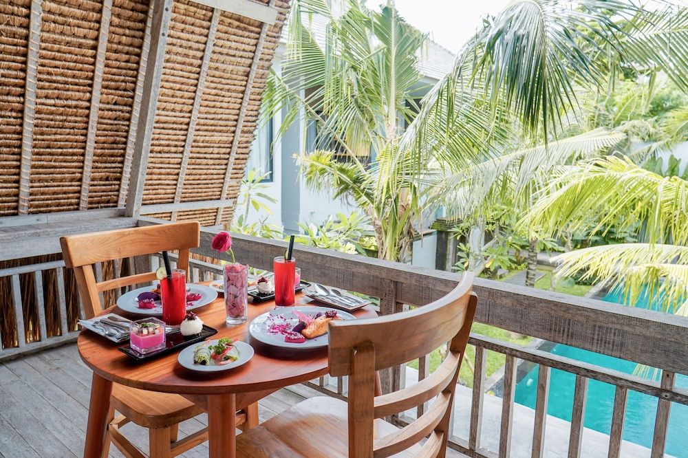 Sunrise Suite Kerobokan 37/50