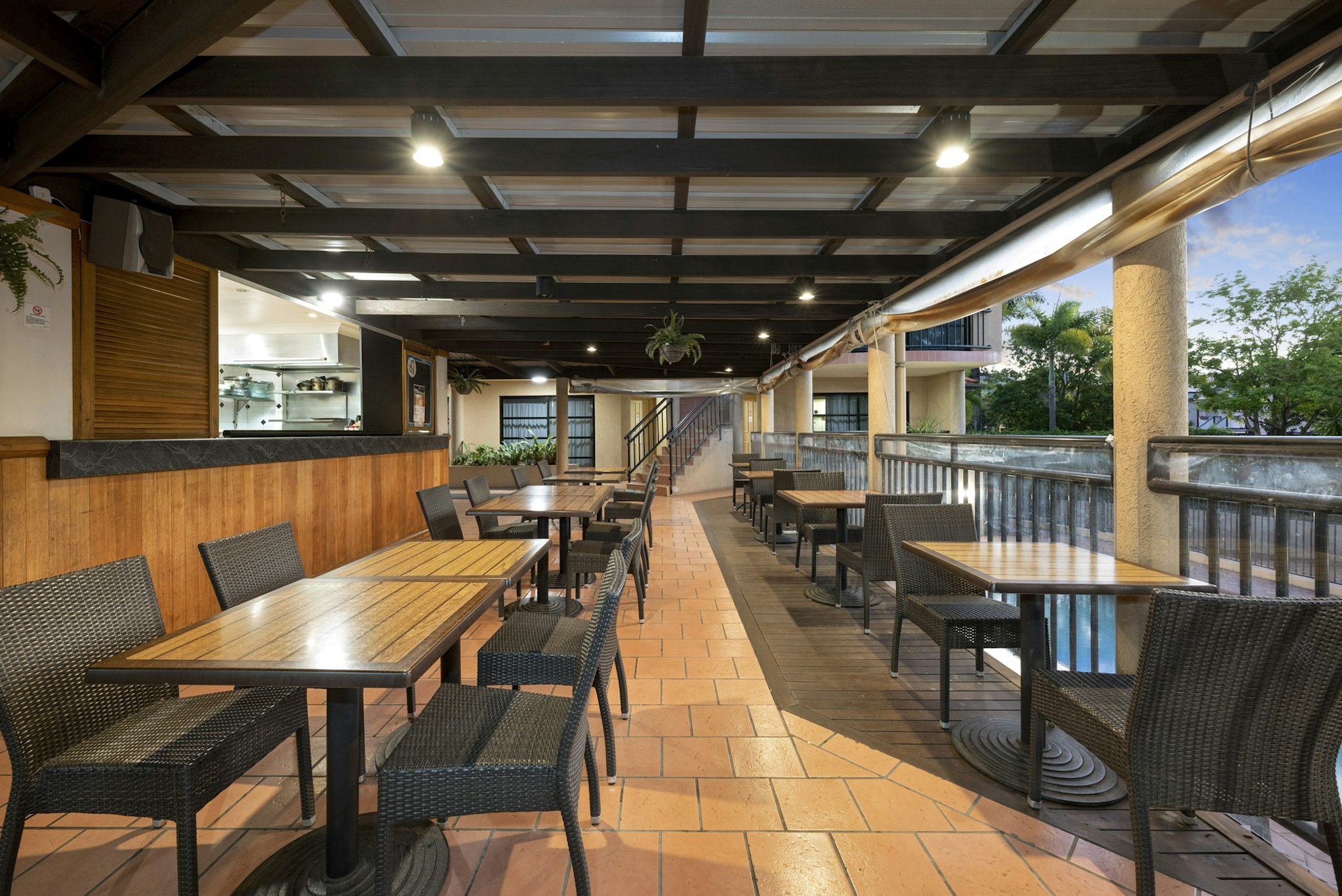 Pegasus Motor Inn And Serviced Apartments 34/47