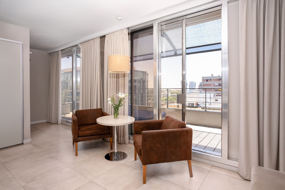 Urbanica The Libertador Hotel 25/46