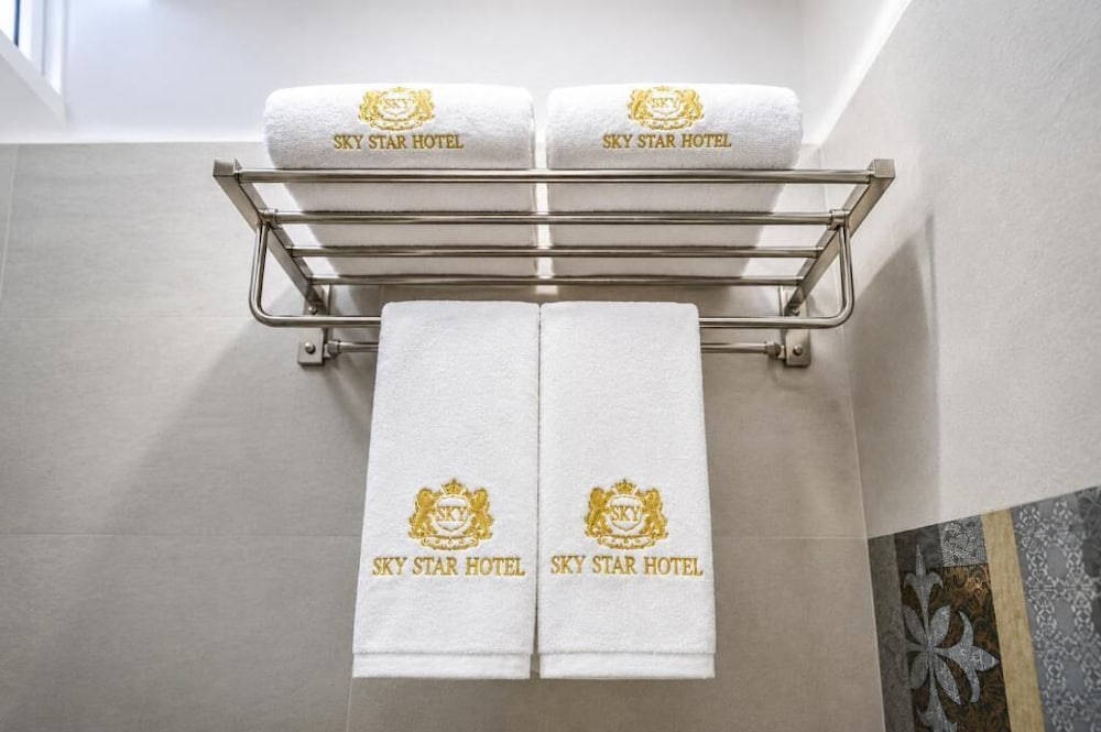 Sky Star Hotel 37/50