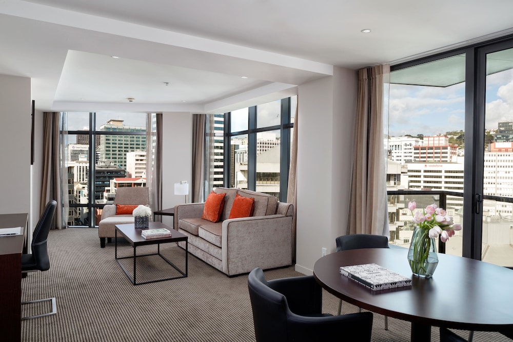Rydges Wellington 44/69