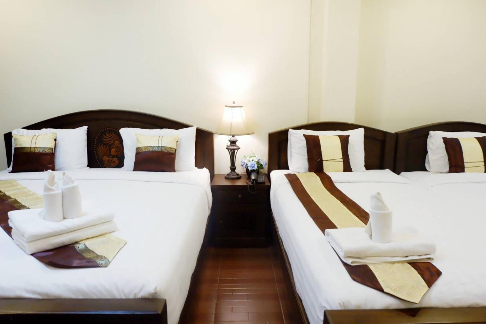 Nan Baankhun Hotel 14/58