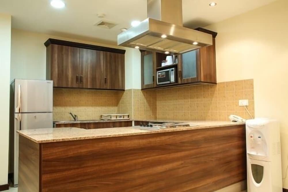 Marina Tower Juffair 7/40