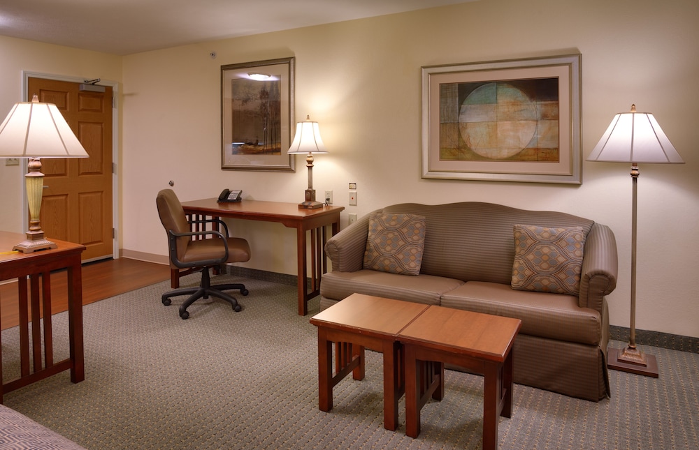 Staybridge Suites Omaha 80th And Dodge 41/81