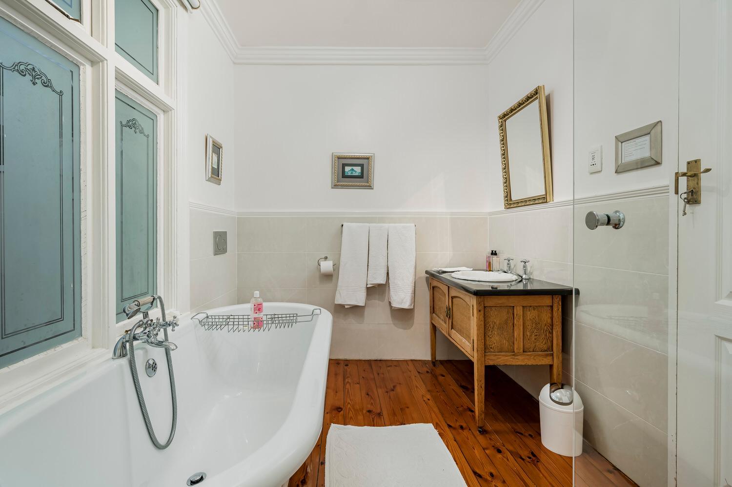 Millbury Guest House 24/29