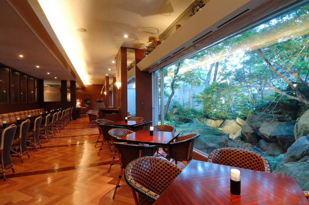 Kanazawa Manten Hotel-ekimae 23/25