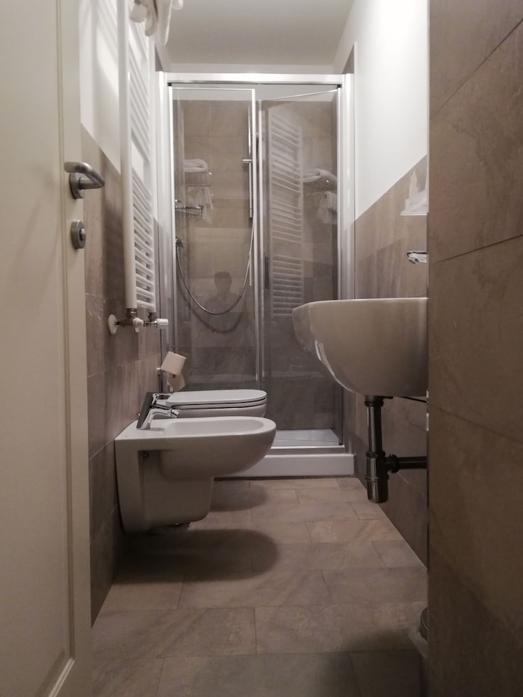 DEDO BOUTIQUE HOTEL 35/60
