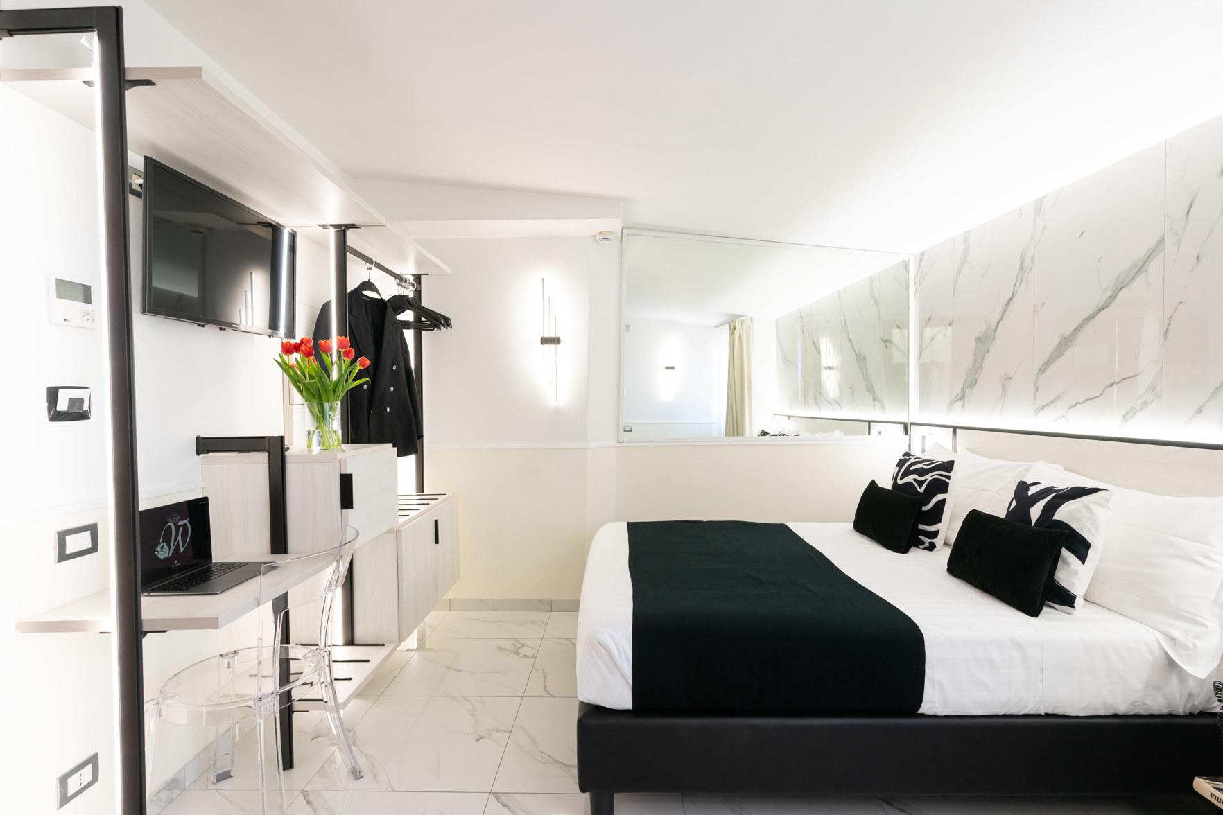 Smart, Double Bed