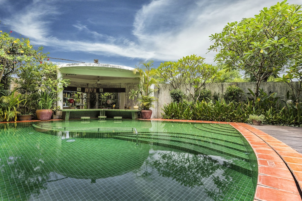 Amatao Tropical Residence 45/50