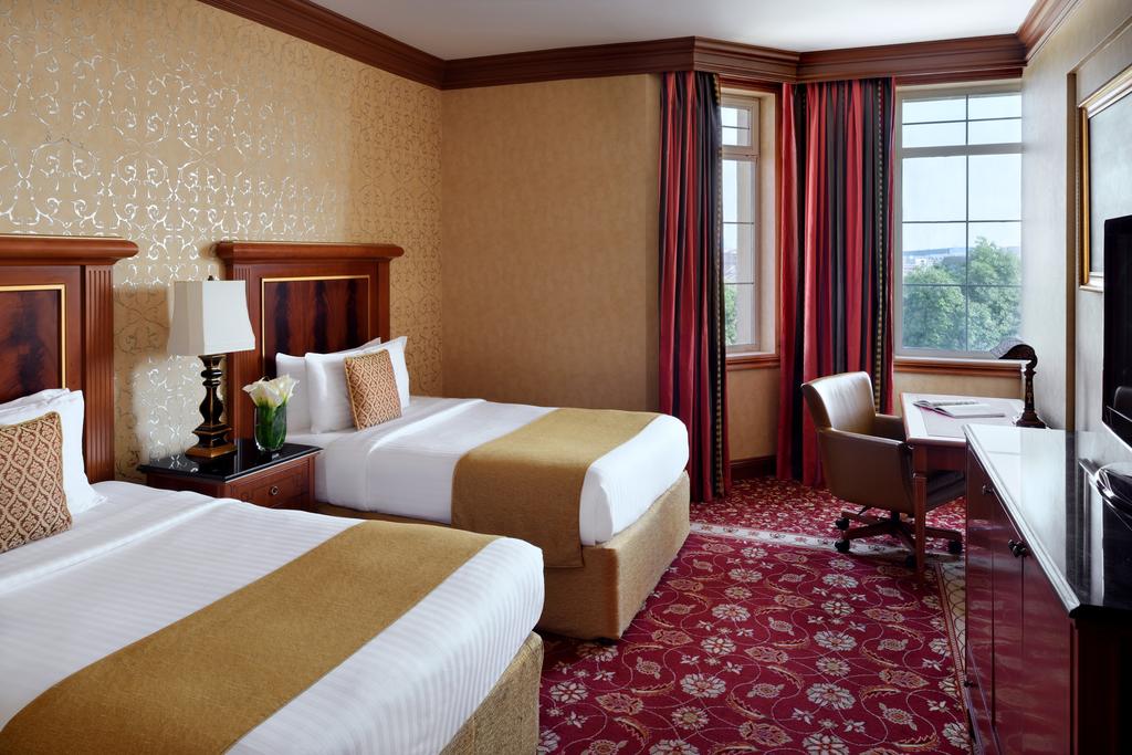 Deluxe, Double or Twin Bed