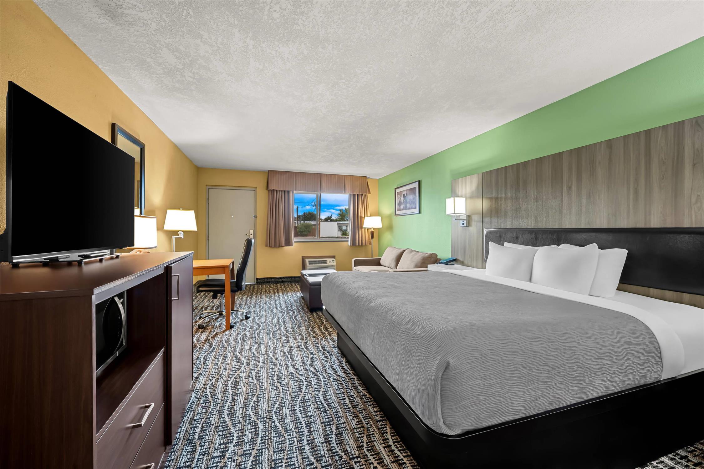 Quality Inn Madras, OR 3/15