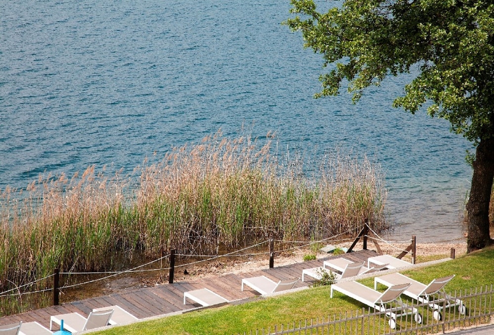 Hotel L'approdo 65/66