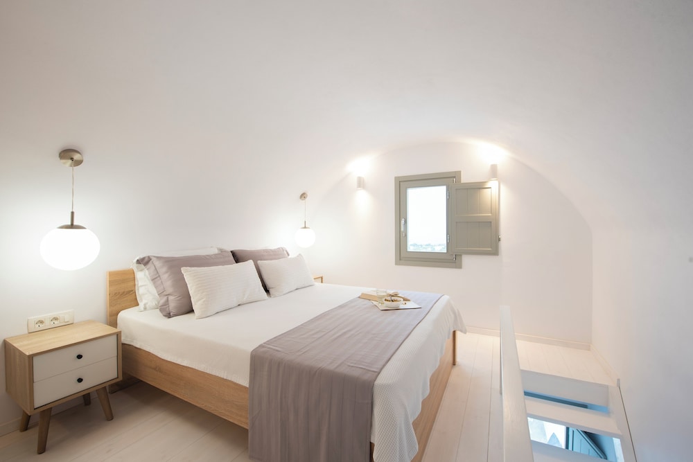 White Orchid Luxury Suites 16/50