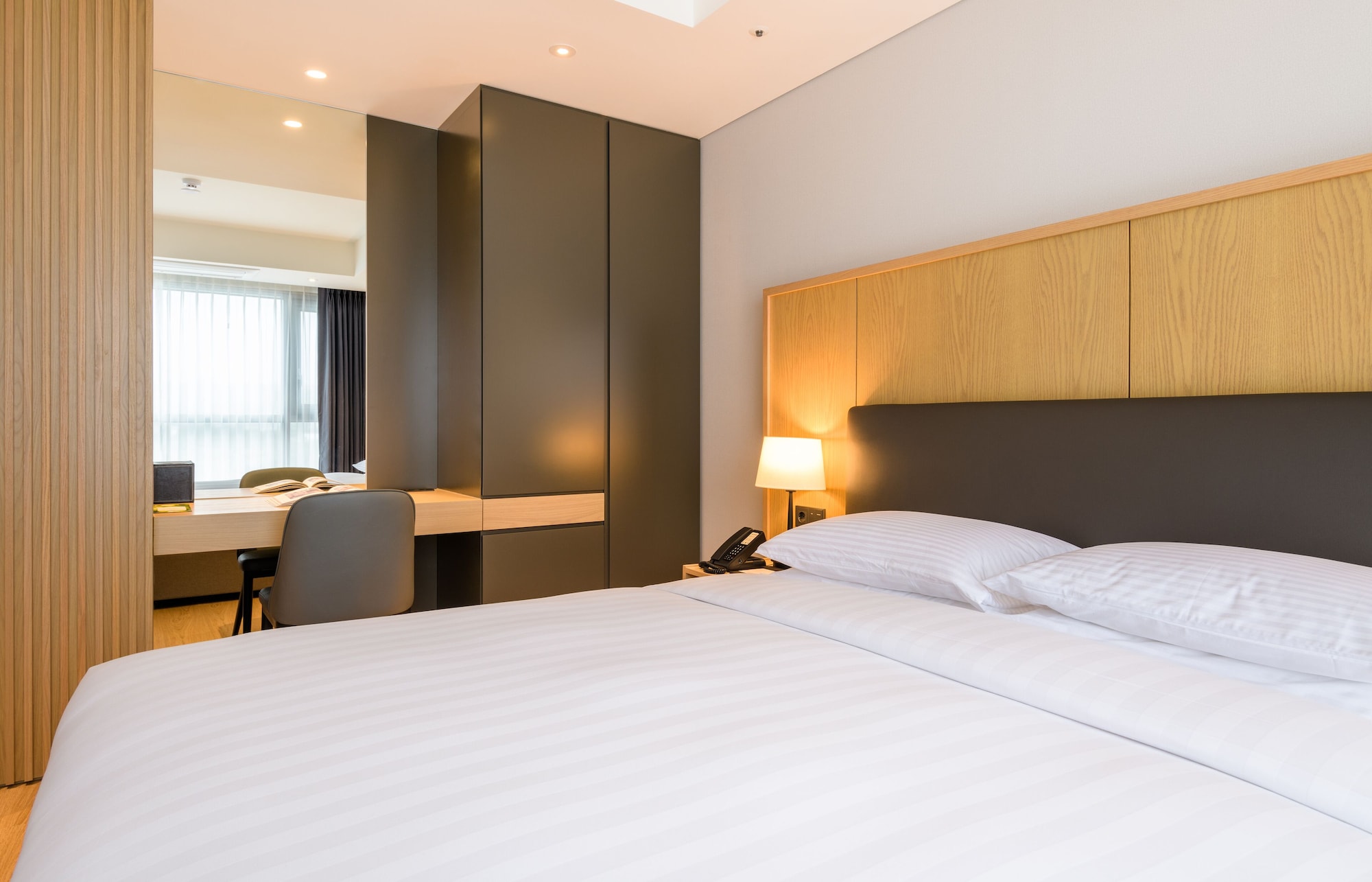 SUPERIOR, TWIN BEDS, MOUNTAIN VIEW, ANNEX