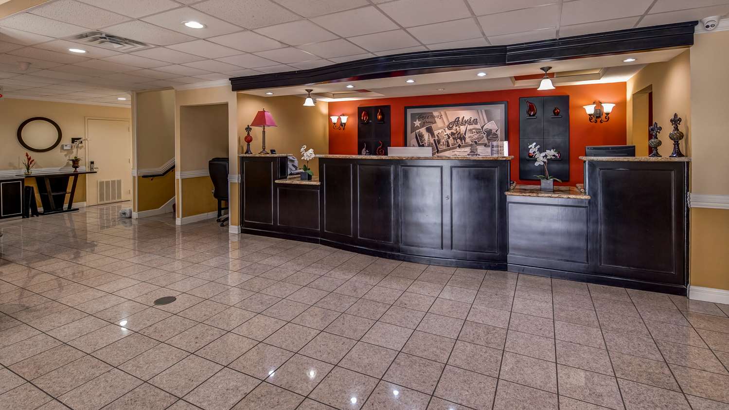 SURESTAY PLUS HOTEL BY BEST WESTERN ALVIN 8/36