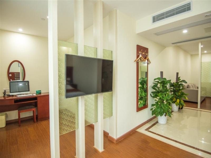 Lobby at GREENTREE INN SUZHOU WUZHONG DISTRICT DONGWU NORTH ROAD BUSINESS HOTEL, SUZHOU
