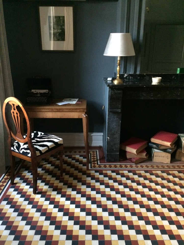 La Maison Des Consuls 18/50