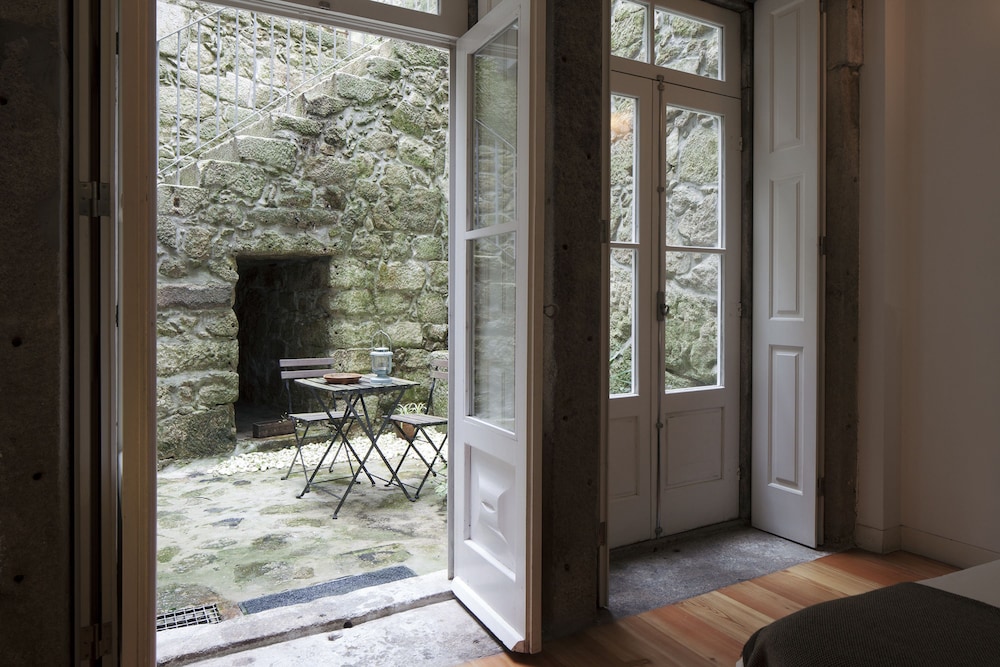 Cale Guest House 23/33