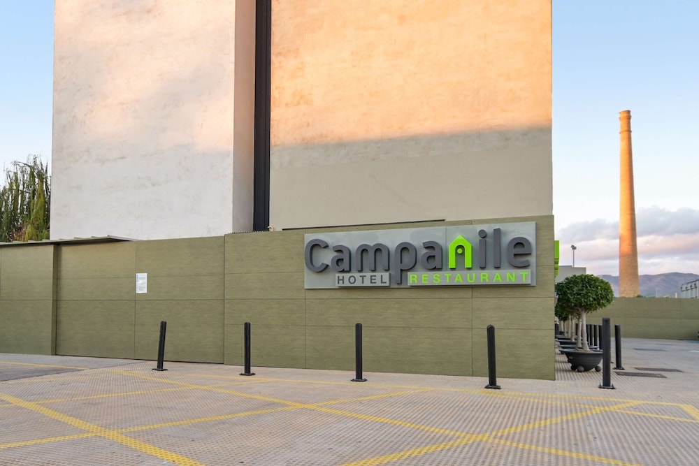 Travelodge Malaga Airport 25/60
