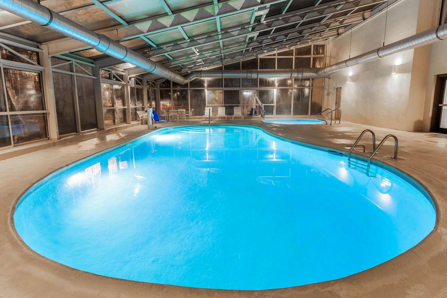 La Quinta Inn & Suites by Wyndham Chicago Tinley Park 31/47