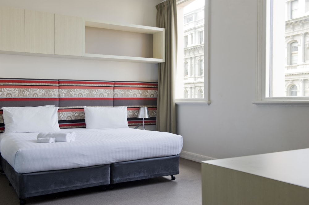 Best Western Melbourne City 18/42